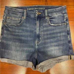 Women’s American Eagle shorts
